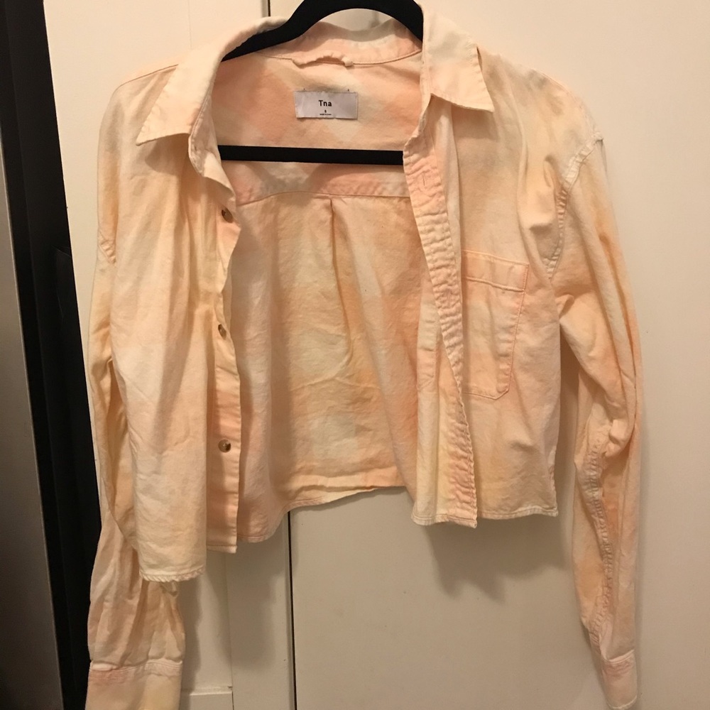 Aritzia TNA pink and white flannel